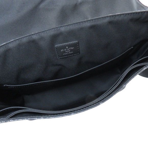 Louis Vuitton District MM Monogram Eclipse Shoulder Bag - Picture 5 of 9